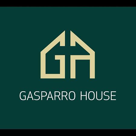 Gasparro House Turi Bagian luar foto